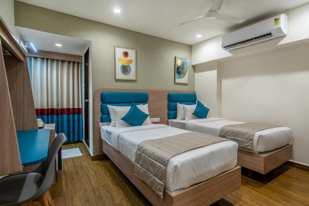 Hotel Viera Elite - Jubilee Hills Hyderabad Exterior foto