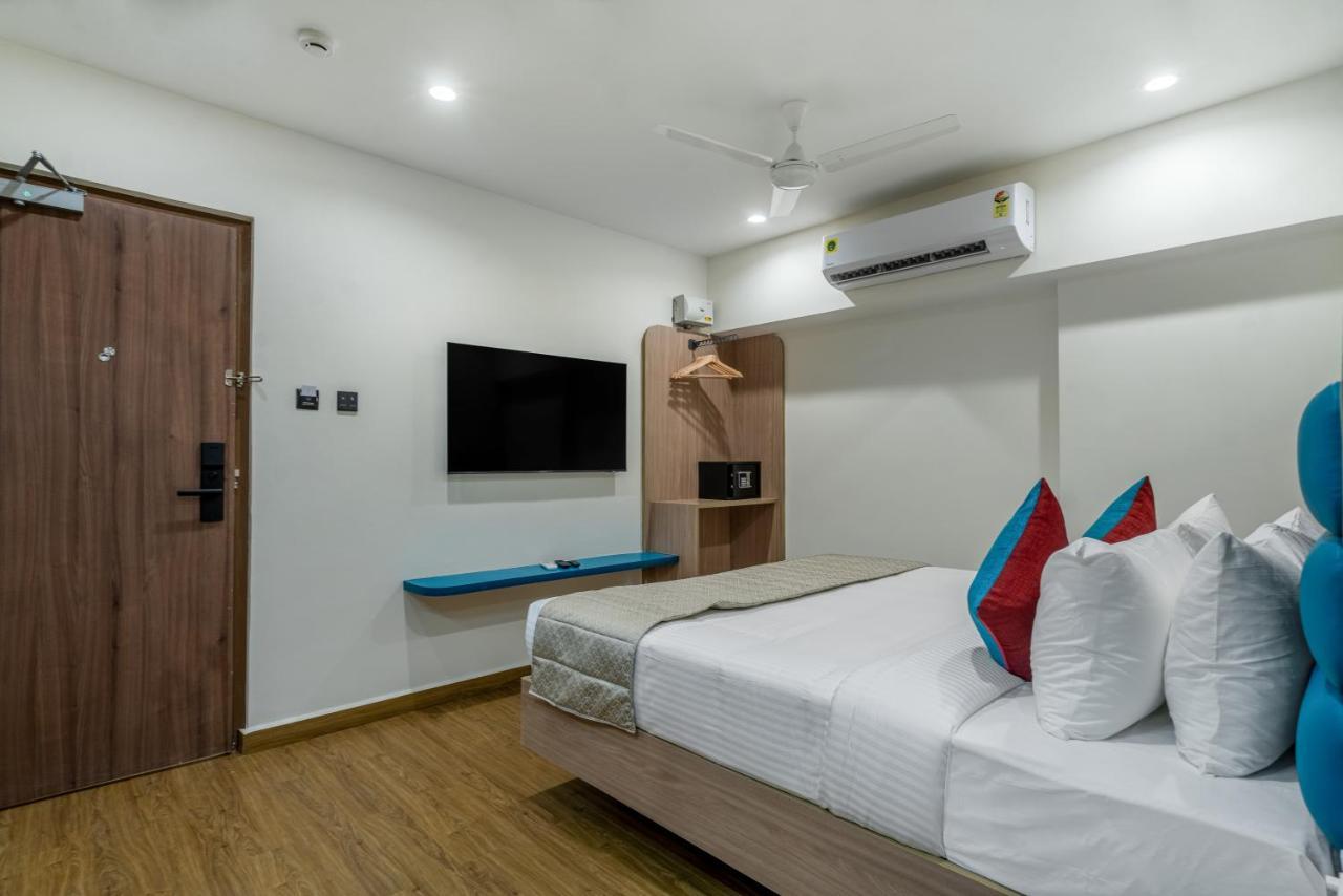 Hotel Viera Elite - Jubilee Hills Hyderabad Exterior foto